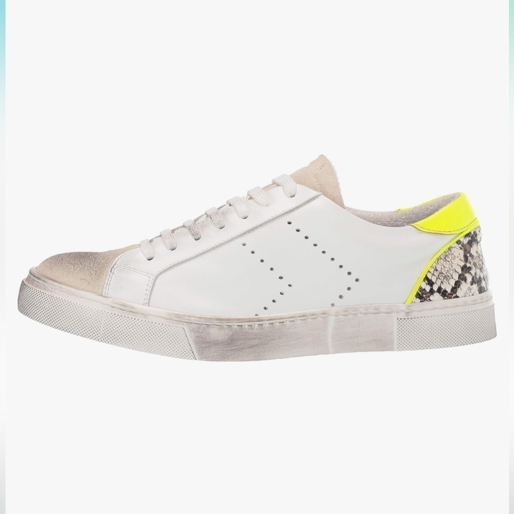 Good used condition Steven low top sneakers. Sz 8 - Picture 11 of 13